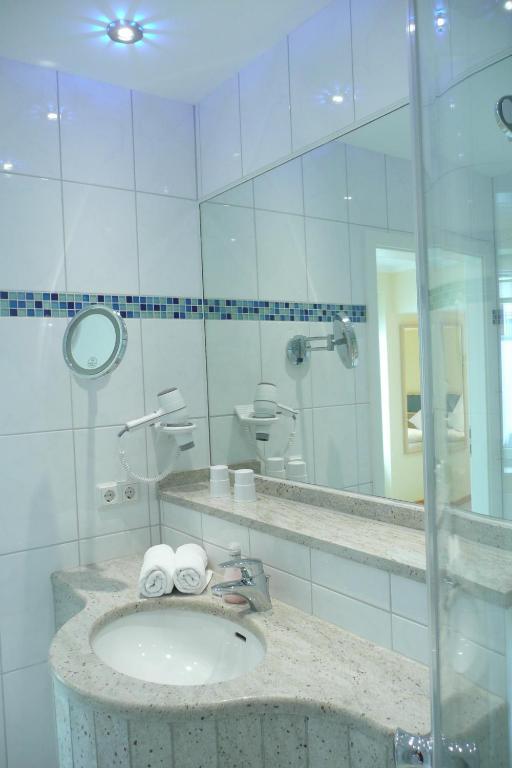Seehotel Neue Liebe Cuxhaven Zimmer foto